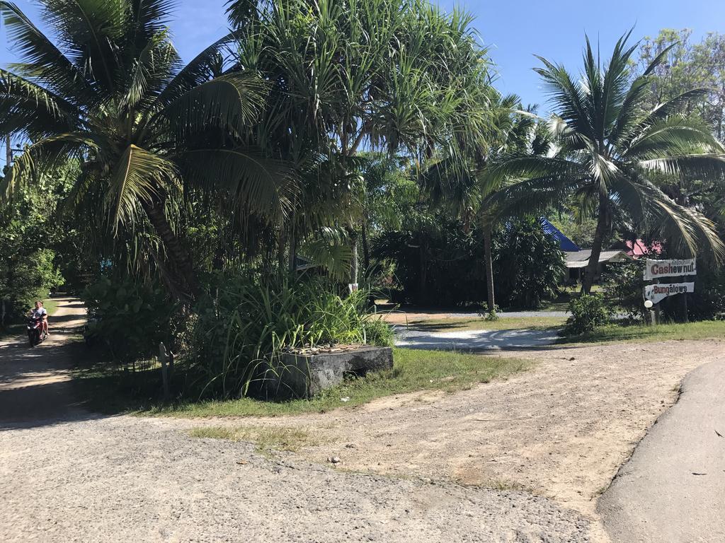 Cashew Nut Bungalows Ao Nang Exterior photo