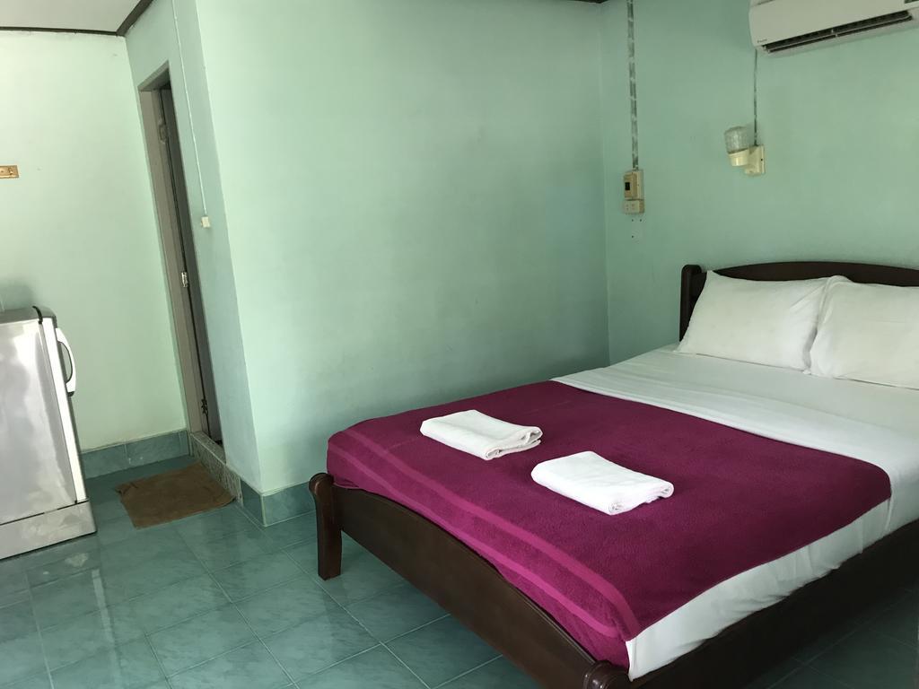 Cashew Nut Bungalows Ao Nang Exterior photo